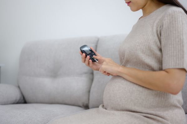 סוכרת הריון: מה הסיכונים וכיצד ניתן להפחית אותם?