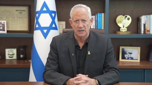 גנץ: גם אם הלחץ גובר, צריך להגביר את התקיפות בלבנון