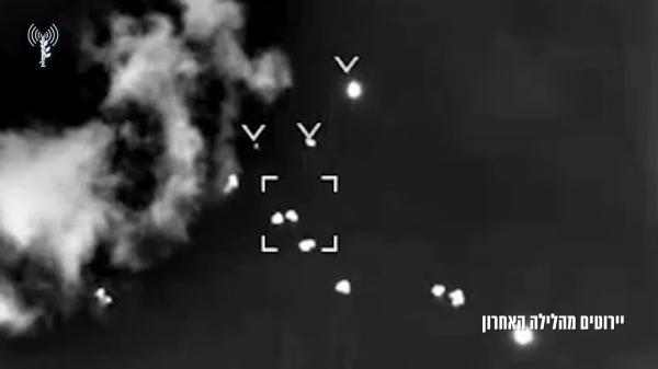 מרהיב: תיעוד חלק מעשרות היירוטים הלילה בצפון