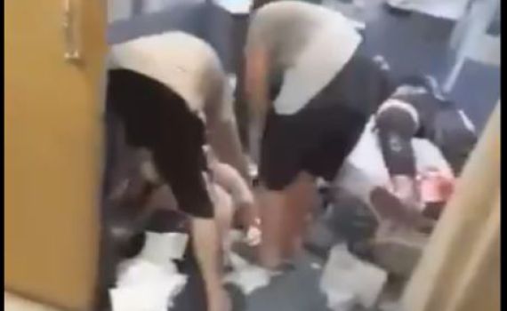 בתי החולים בלבנון קורסים בגלל מאות פצועים. צפו