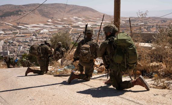 המבצע בשומרון: נוטרל רכב עם מטען, כלי טיס חיסל חוליית מחבלים