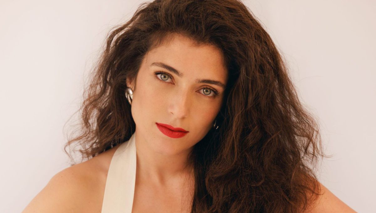 נערת הפלא הפכה לאמא: רוני דלומי בסינגל חדש