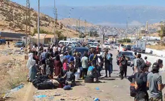 נהירת הפליטים מלבנון נמשכת "צפויים להיות מעל למיליון". צפו