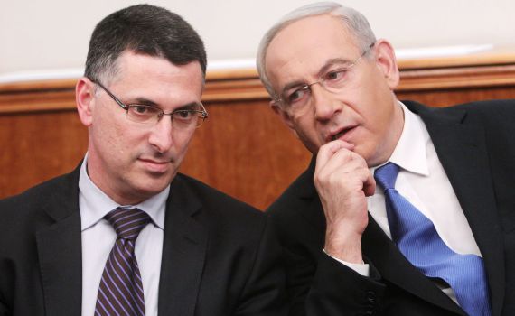 בכירים במפלגות החרדיות: מברכים על כל מה שיביא להרחבת הממשלה