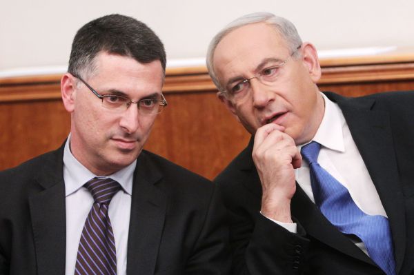 בכירים במפלגות החרדיות: מברכים על כל מה שיביא להרחבת הממשלה