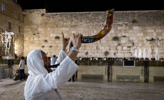 בצל המלחמה: הנחיות פיקוד העורף למתפללים בראש השנה