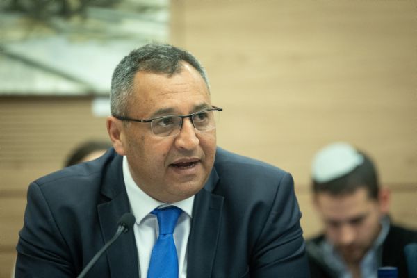 רגע נדיר בכנסת: "אני יודע כמה נאבקת. תודה"