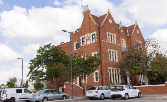 אביו של הנער שנפטר לאחר חרם כיתתי בפרטים חדשים