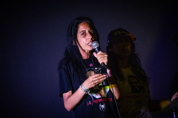 עינב צנגאוקר על האיומים נגדה: "כבר רגילה לזה, מתן שווה הכל"