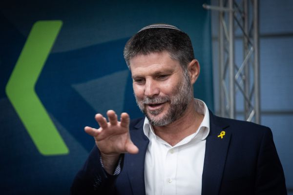 סמוטריץ' לראשי האופוזיציה: "חדלו עכשיו מהשיח המסית והמסוכן"