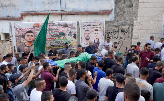 יומיים לאחר סיום המבצע: עשרות חמושים במפגן כוח בג׳נין