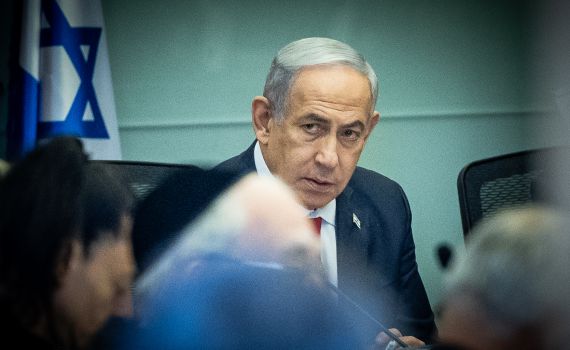 פארסת נתניהו: רה"מ שוקל לחזור מארה"ב במהלך השבת