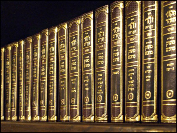 דברי ספר הזוהר על חיסולו של נסראללה. צפו