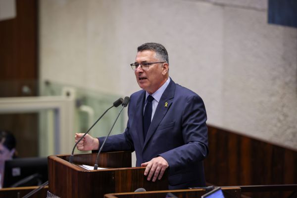 הצטרף רשמית: סער נשבע אמונים לממשלה. צפו