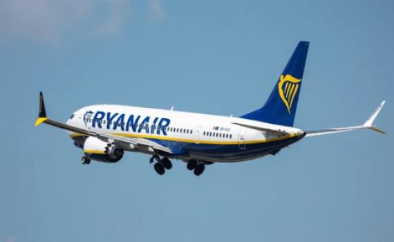 ריינאייר מודיעה: "לא חוזרים לישראל לפני סיום החגים"