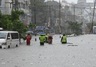 ויאטנם –  קרוב ל-200 הרוגים באירועי מזג אוויר חריגים