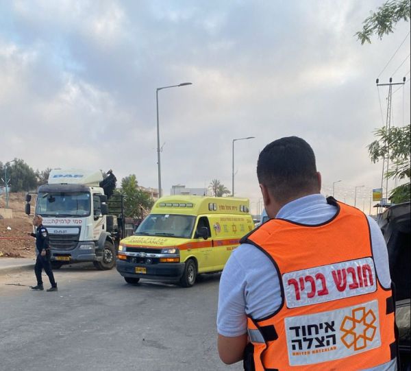 חשד לרצח ברהט: גבר נורה למוות ברכבו, 7 פצועים בתאונה