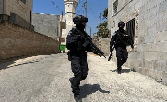 אימאם מקלקיליה נעצר בחשד להסתה ותמיכה בטרור