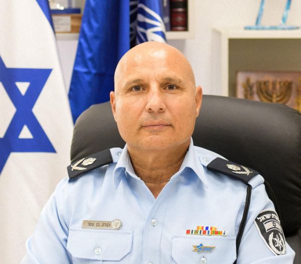 העזיבה בצמרת נמשכת: ראש אגף התנועה פורש מהמשטרה