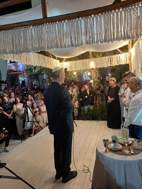 שנה לאחר נפילת בניו: הרב שמואל סלוטקי חיתן את בתו