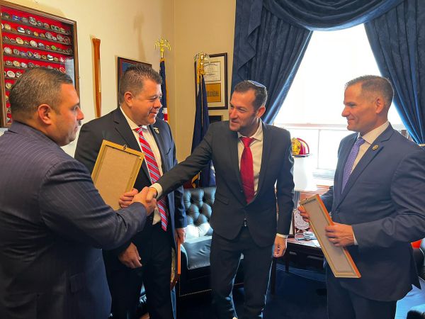 לראשונה: חברי קונגרס בארה"ב הודיעו כי יילחמו נגד הסנקציות