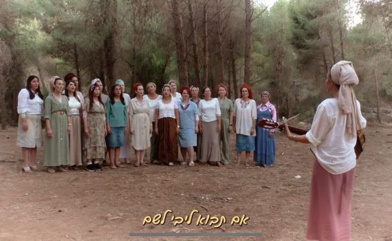 "אני חוזרת לעבר, לא פוחדת מהזמן": להיות מתמודדת נפש דתייה