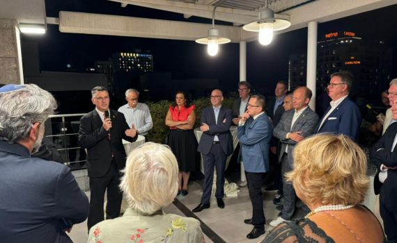 עוד לפני המינוי הרשמי: פגישה ביטחונית ראשונה של גדעון סער