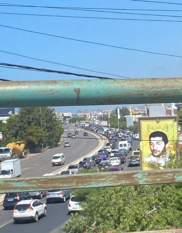 אחרי גל התקיפות: הלבנונים נמלטים לביירות. צפו