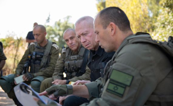 גלנט: חיזבאללה רצה התשה, הוא מקבל כתישה