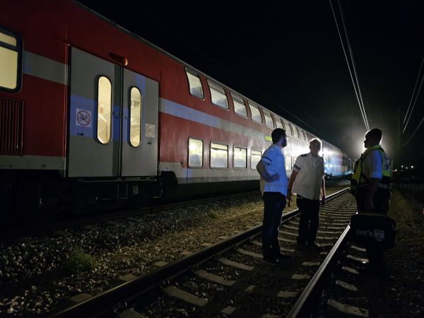 אדם נהרג מפגיעת רכבת בזכרון יעקב, תנועת הרכבות הופסקה