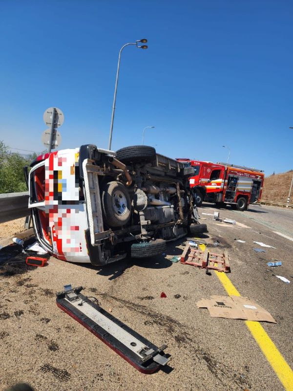 5 פצועים בתאונה בין אמבולנס לרכב פרטי ליד פוריה