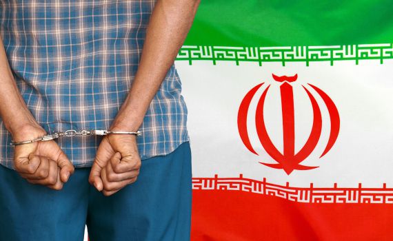 השיטה באיראן: התעללויות ועינויים לחפים מפשע עד שיודו
