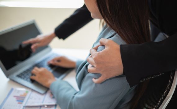 ראש עיר גדולה בגוש דן חשוד בהטרדה מינית