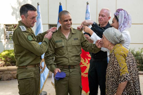 מגיע להם: דן גולדפוס ודדו בר כליפא עולים לדרגת אלוף