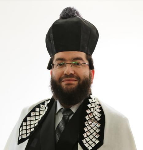 החזן דוד וינבך: "השנה אנחנו יודעים כמה צריך להתפלל"