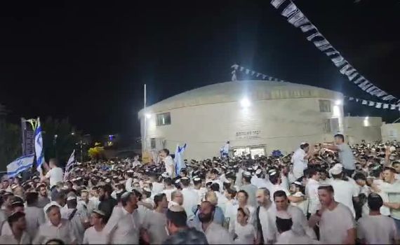 שנה אחרי: אלפים בהקפות שניות בישיבת ההסדר שדרות