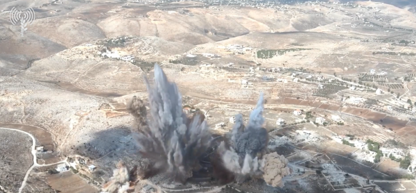 באמצעות 100 טון חומר נפץ: צה"ל השמיד ארבע מנהרות בלבנון