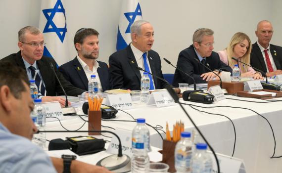 חטופים ששוחררו במכתב לשרים: "דורשים לדעת את האמת"