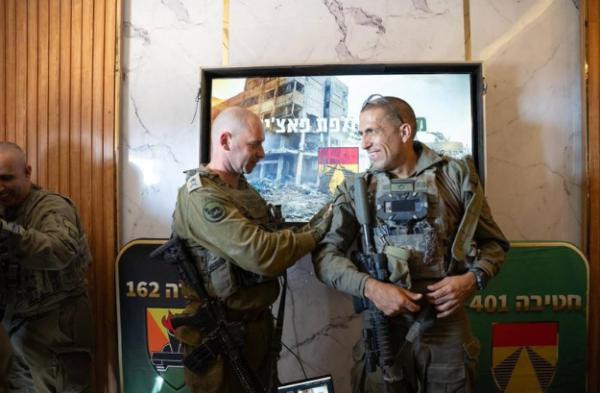 במערכת הפוליטית מספידים: "גיבור ישראל, דמות מופת"