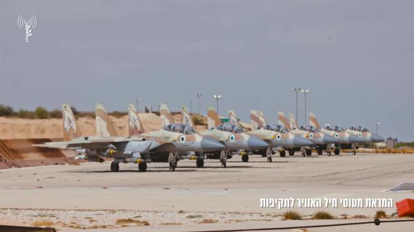 בקו ישר: 100 מטוסי חיל האוויר תקפו מטרות כח רדואן | צפו