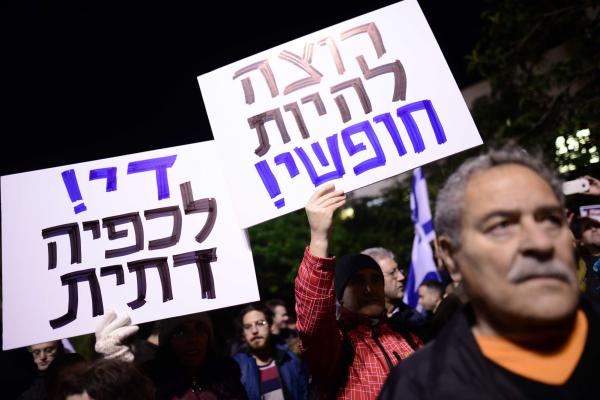 יש דברים שמזינים את הפחד של החילונים מהמגזר