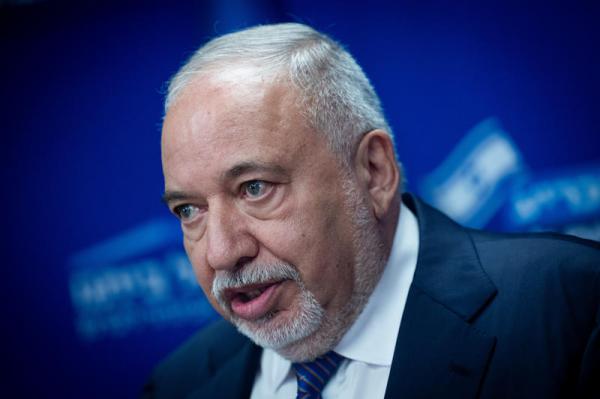 ליברמן: כ"ץ בוחר רמטכ"ל על פי תמיכתו בחוק הגיוס