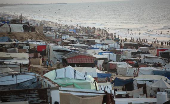 החל ממחר תחודש אספקת האוהלים למחסות בעזה