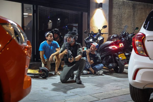 חקירת הפיגוע ביפו: נעצרו חשודים שסייעו למחבלים