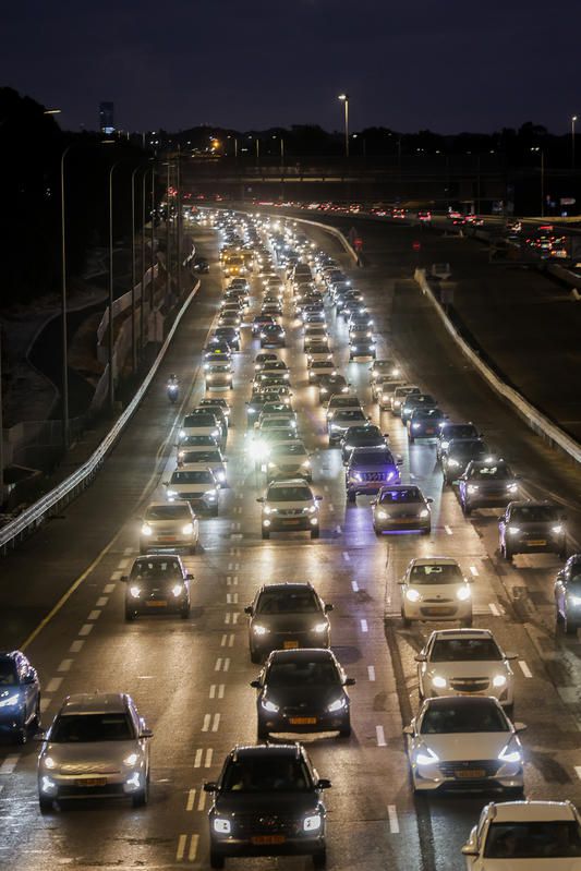 פקקים עצומים באזור האמבטיה בכביש 60: זו הסיבה