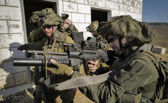 חבר מועצה בתל אביב: "מעט מדי תל אביבים בשירות משמעותי"