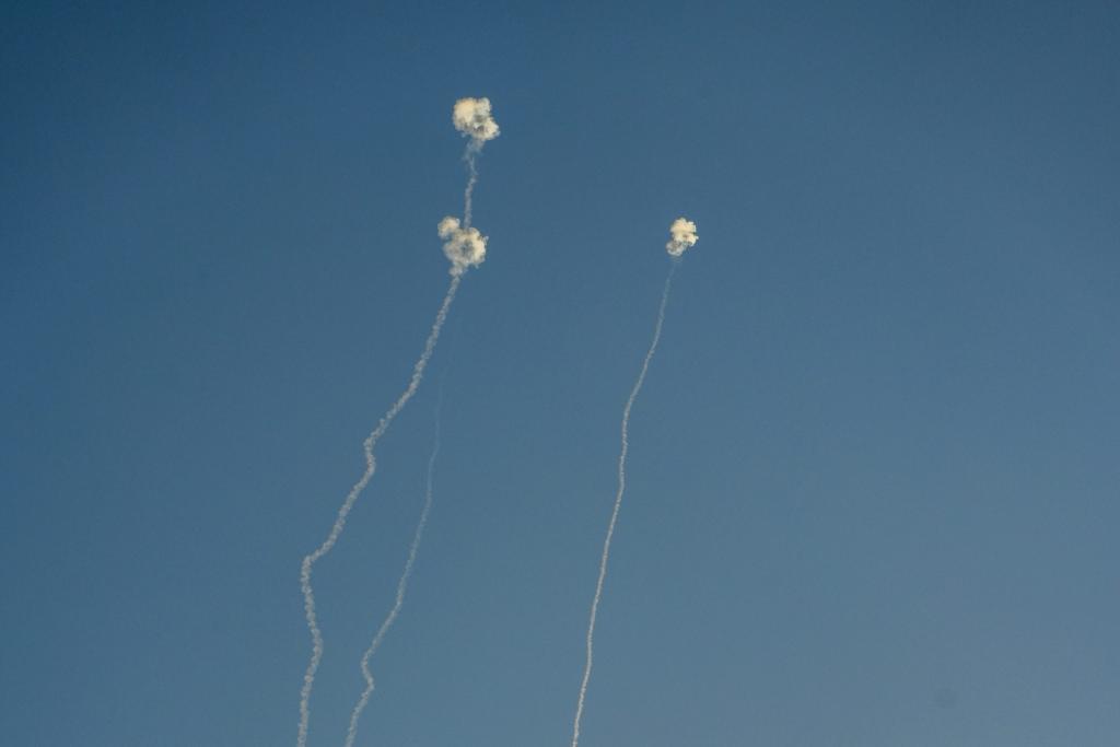 בתוך שעות: מטח רקטות שלישי לחיפה ולקריות
