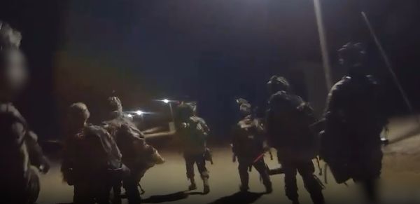 "כותבים את ההיסטוריה": תיעוד מכניסת הכוחות ללבנון