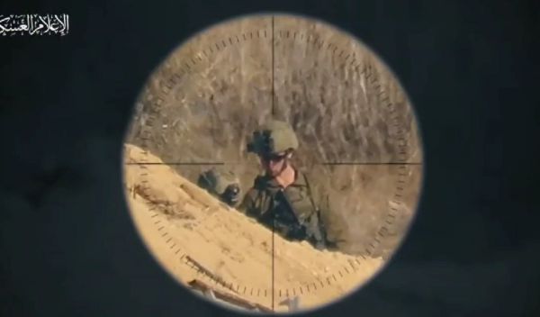 צלף חמאס תיעד ירי בחייל שנפל; האמת שונה לחלוטין