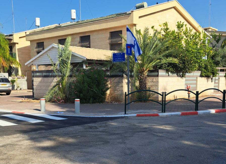 בתוך 24 שעות: חיפה שיקמה את הצומת שנפגע מרקטה